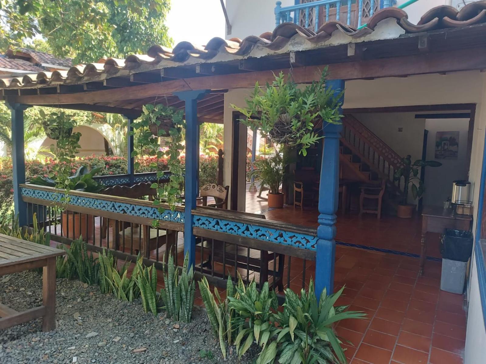 Hotel Y Restaurante Bienmesabe Santa Fe de Antioquia Exterior foto